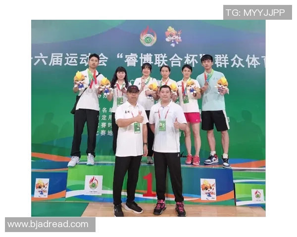 赛后分析：深圳羽毛球队与北京羽毛球队的团队协作与战术对比探讨