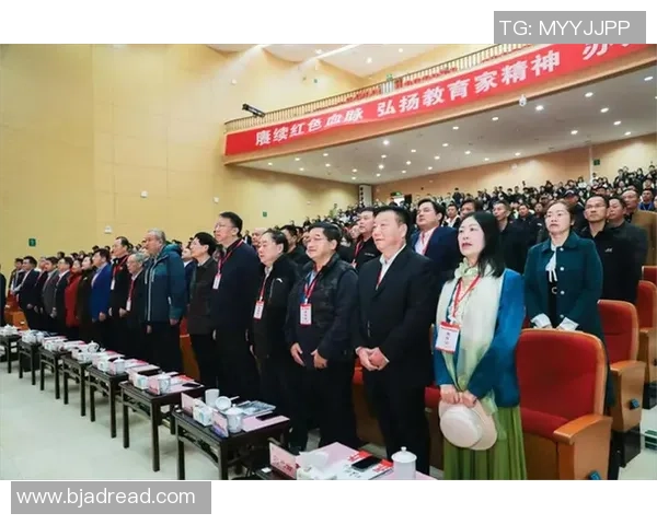 南京篮球队团队协作分析与其他球队对比的深度探讨与启示 南京篮球队团队协作分析与其他球队对比的深度探讨与启示